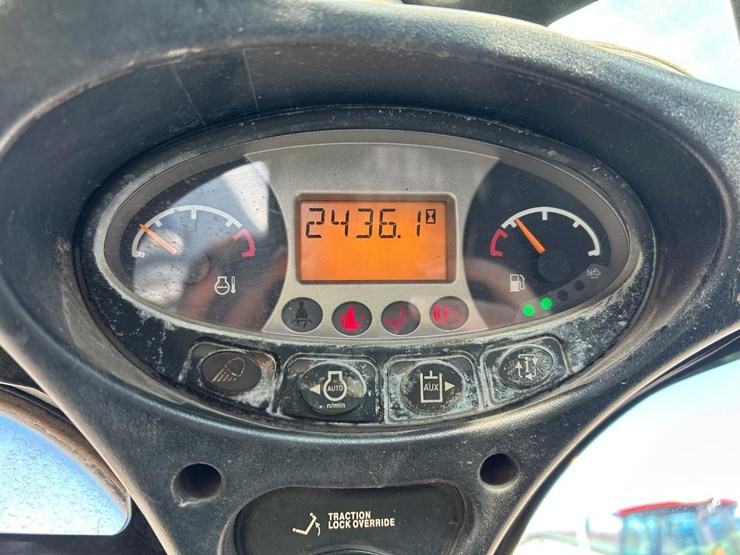 2019-bobcat-s850-image-23