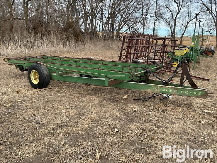 john-deere-200-image-3