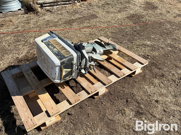 evinrude-35-hp-boat-motor-image-1