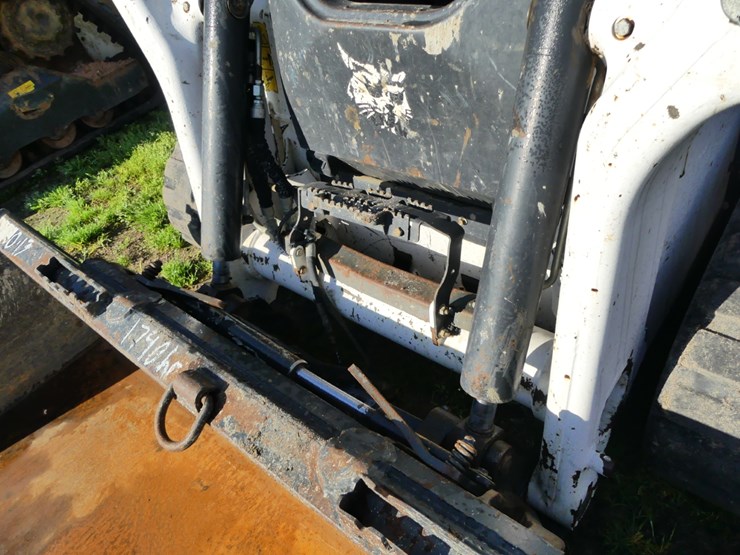 2021-bobcat-t76-image-11