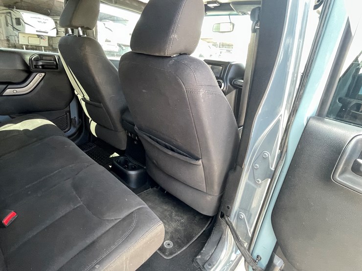 2014-jeep-wrangler-image-80