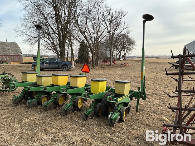 john-deere-7300-image-5