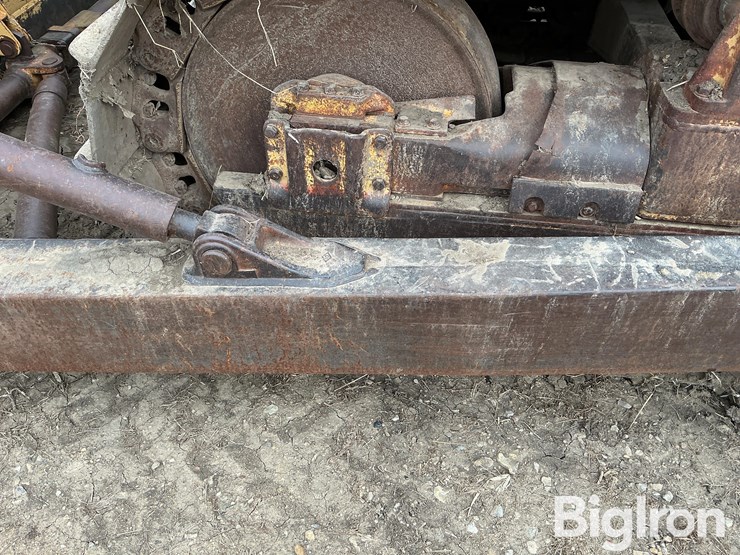 caterpillar-d7g-image-11