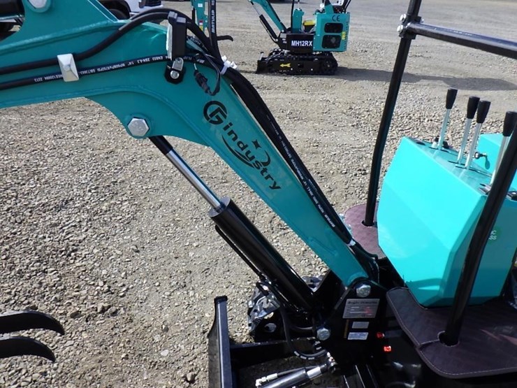 2026-cfg-industry-mh12rx-image-8