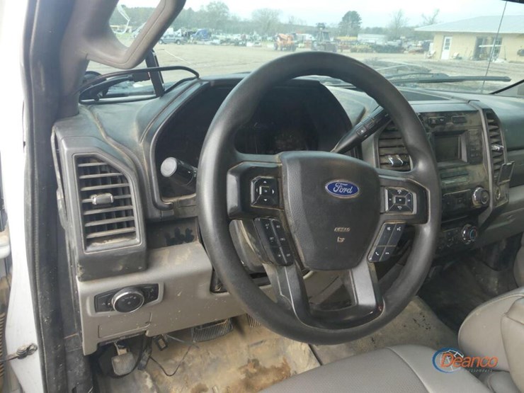 2018-ford-f550-xl-image-9