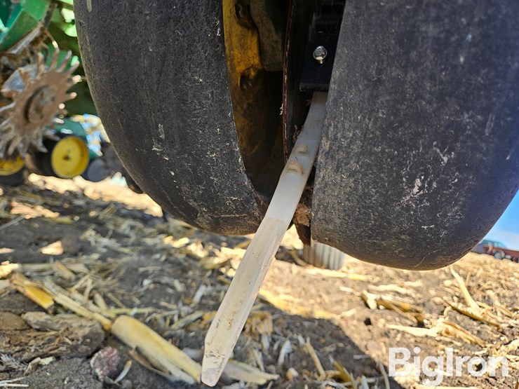 john-deere-7200-image-13