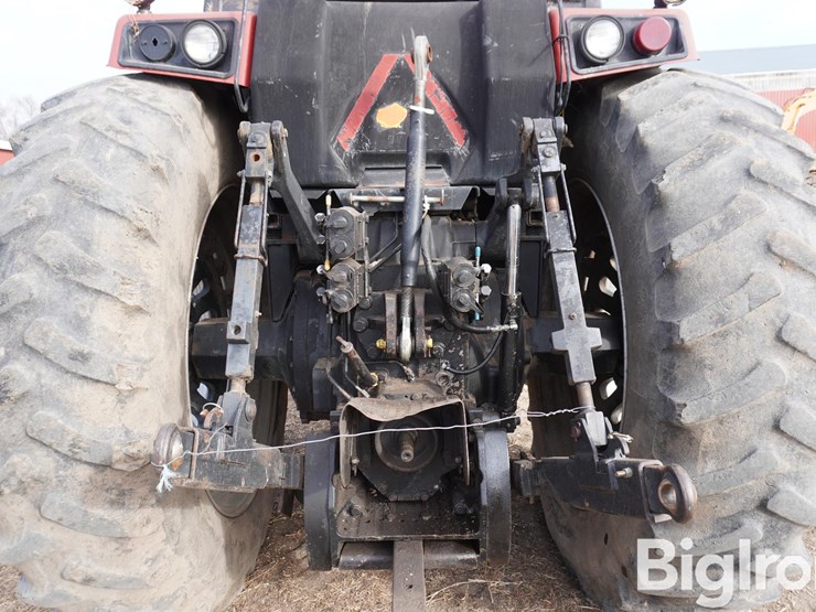 1982-international-7-image-16