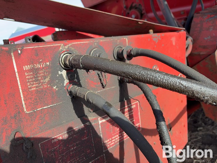 case-ih-1660-image-13