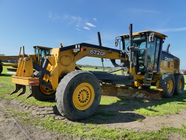 deere-672gp-image-2
