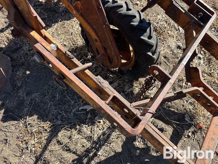 allis-chalmers-2-image-13