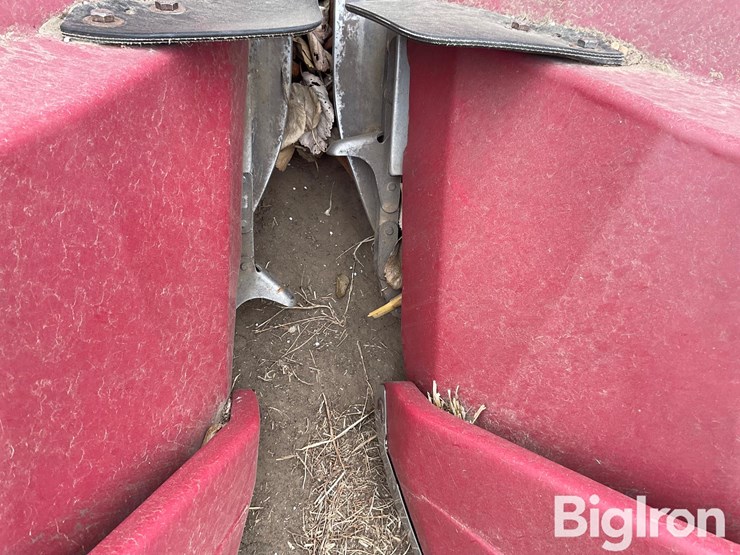 case-ih-1063-image-16