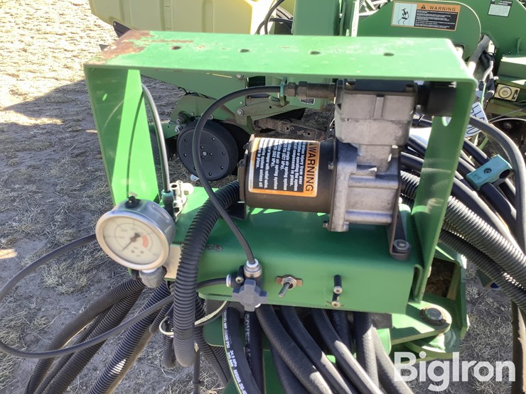 john-deere-1770-image-10