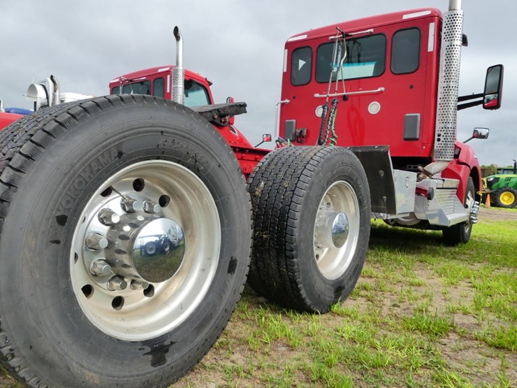 2018-kenworth-t680-image-6