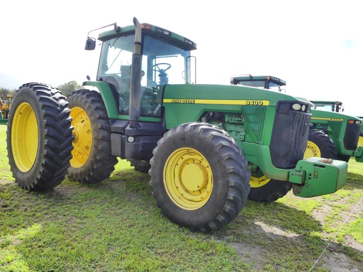 john-deere-8400-image-2