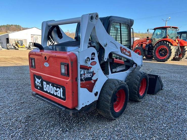 2022-bobcat-s590-image-4