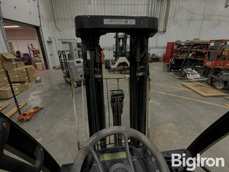 massey-ferguson-730-image-18