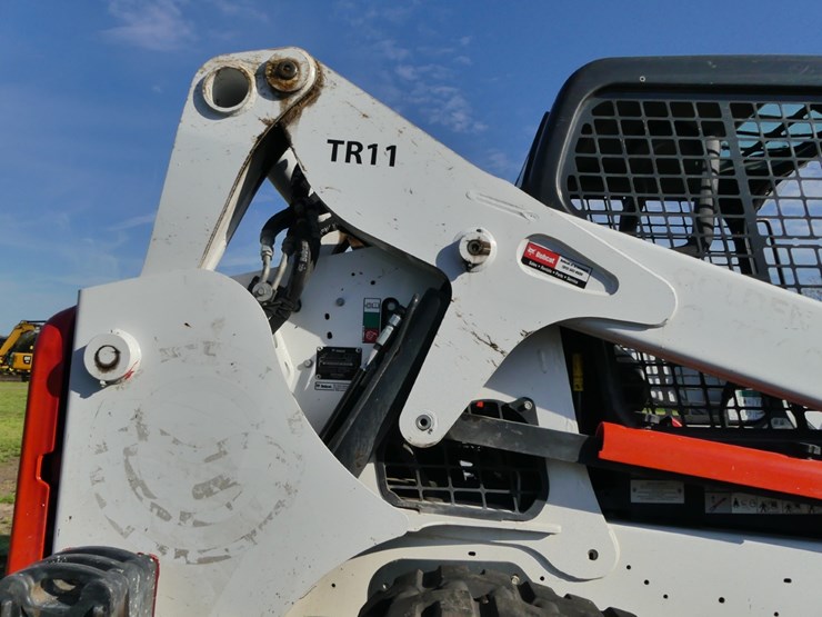 2024-bobcat-t650-image-7