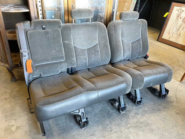 chevrolet-tahoe-image-20