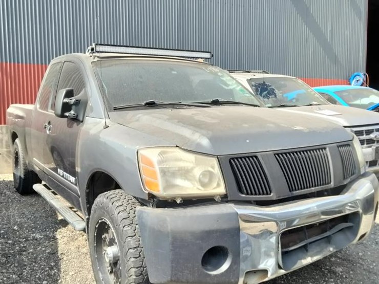 2007-nissan-titan-image-14