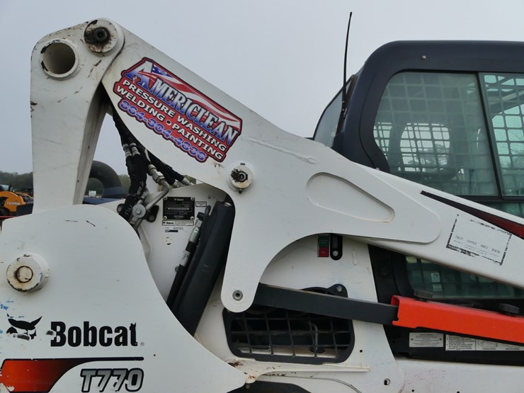 2021-bobcat-t770-image-9