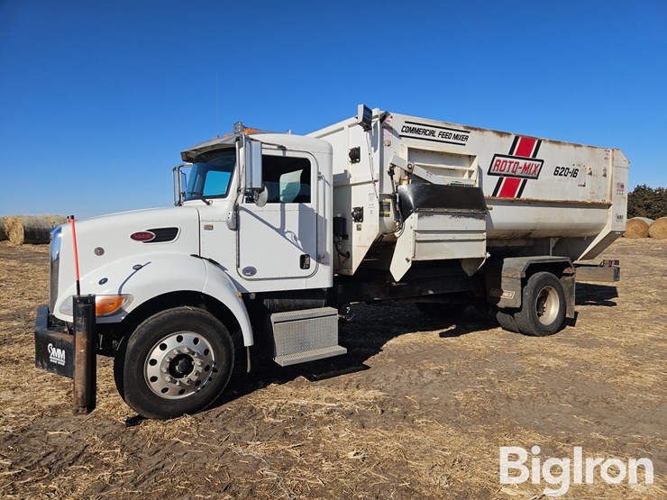 2014-peterbilt-337-image-1