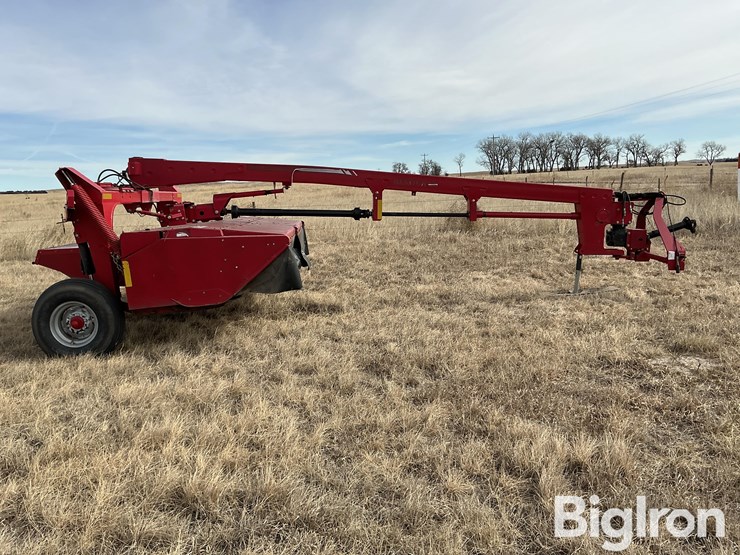 2014-hesston-1372-image-4