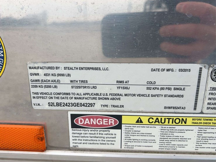 2016-stealth-viper-24'-enclosed-trailer-image-61