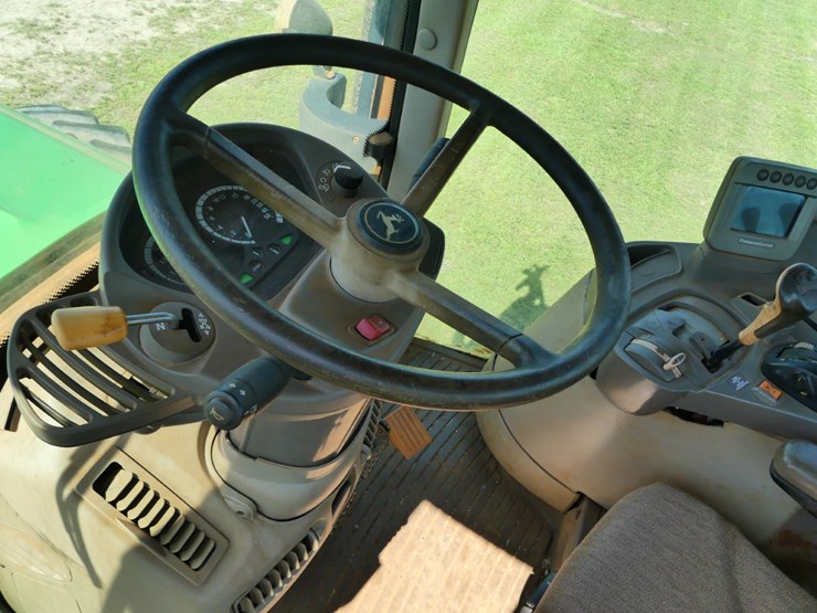 2010-john-deere-7330-premium-image-12