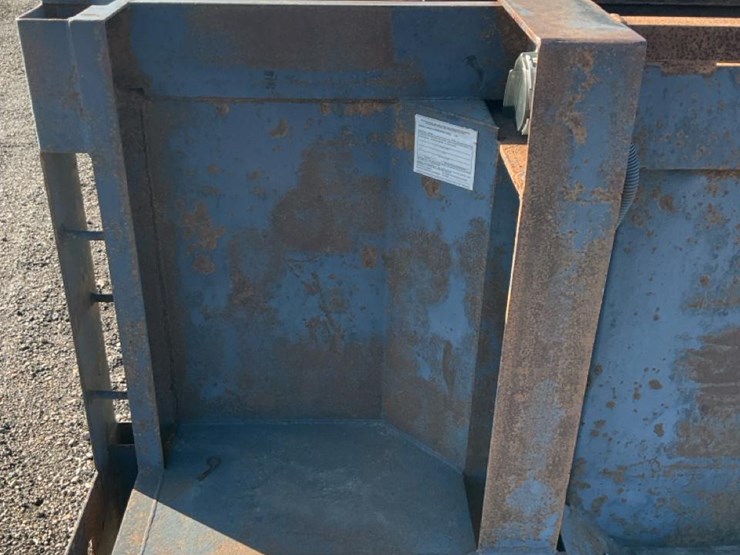 2007-unknown-trailer-image-14