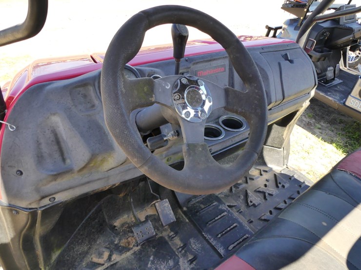 2018-mahindra-mpact-xtv-1000s-image-10