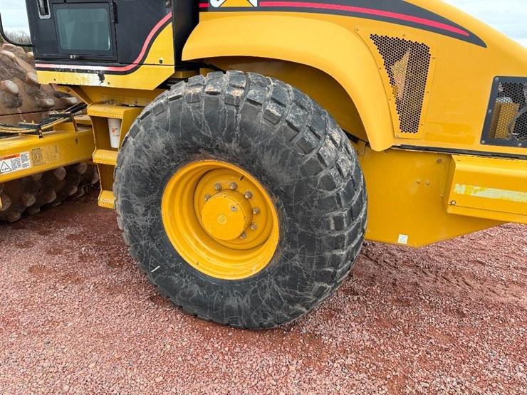 caterpillar-cs-563e-image-7