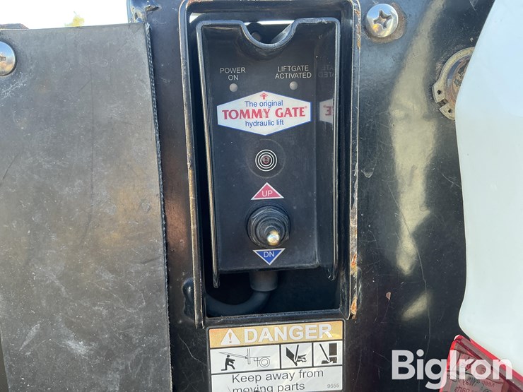 2014-dodge-ram-2500-image-19