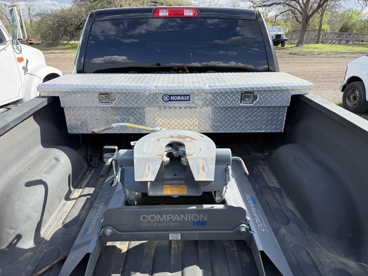 2017-dodge-ram-2500-image-9