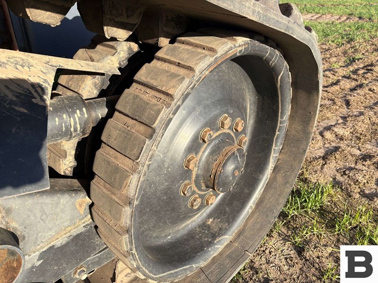 1995-challenger-45-image-14