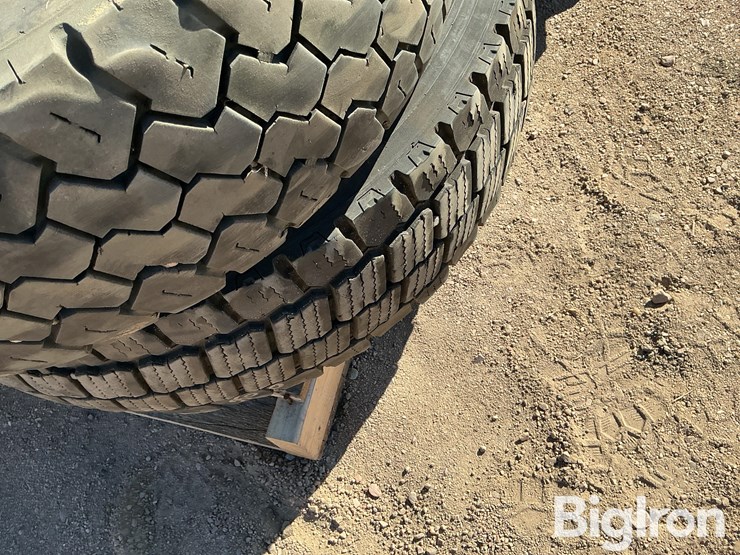 john-deere-12-image-18