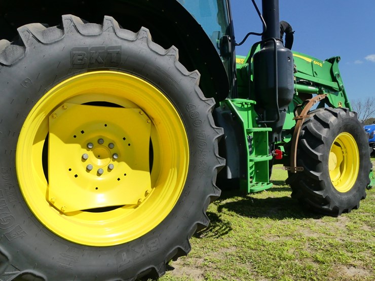 john-deere-6110m-image-8