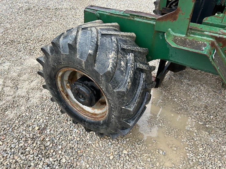 moffett-off-road-forklift-image-12