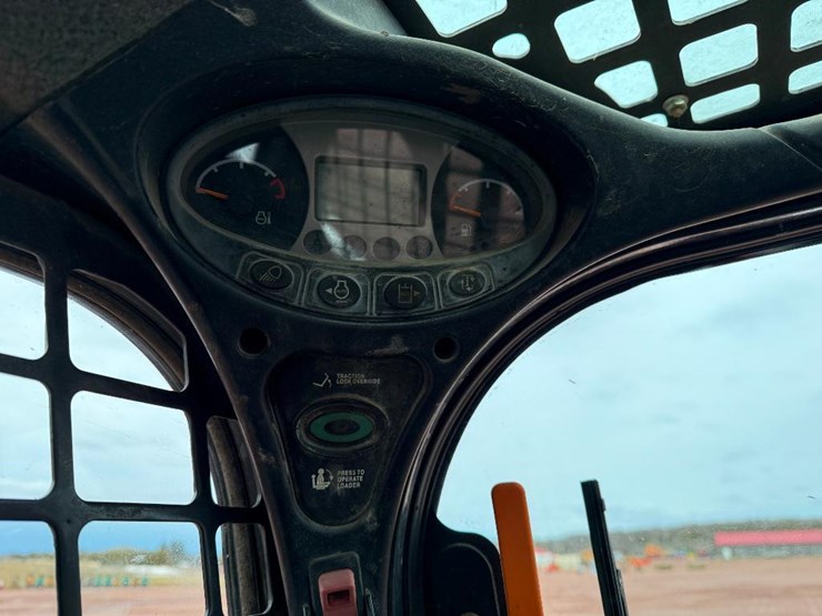 bobcat-t650-image-41