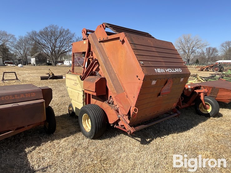 new-holland-852-image-7