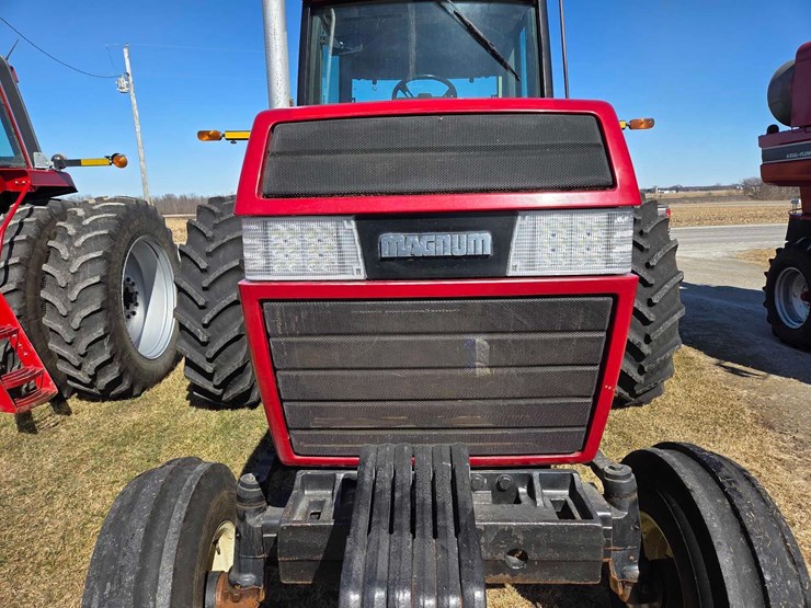 case-ih-7110-image-37