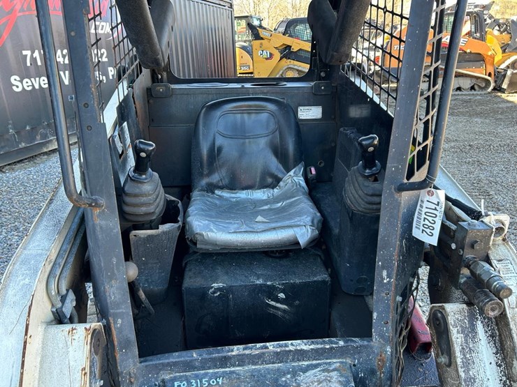 terex-ro70t-skid-steer-loader-image-19