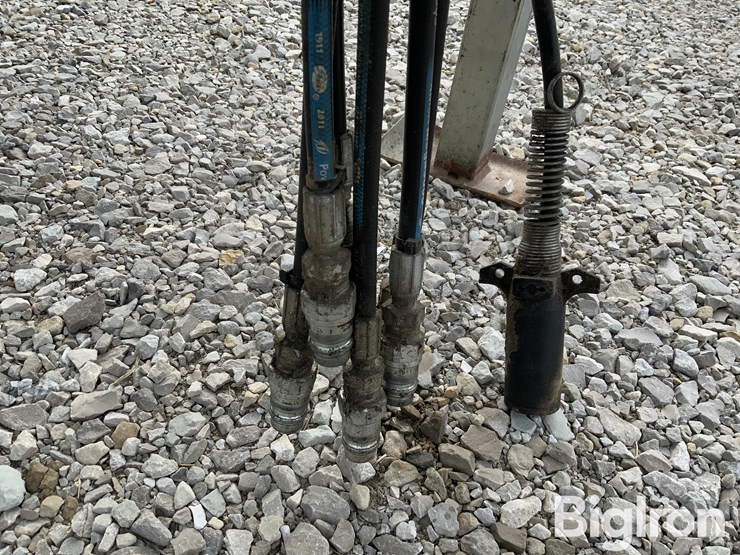 2012-j&m-750-16-image-15