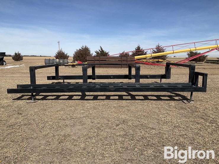 red-jay-shop-built-spray-cradle-image-4