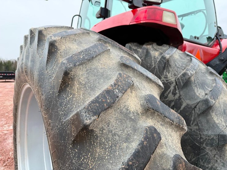 case-ih-mx240-image-6