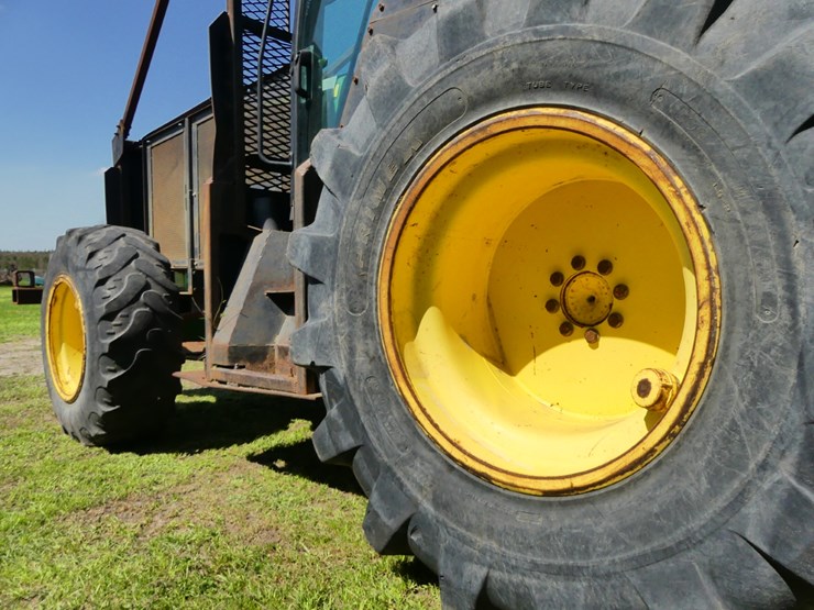 john-deere-7230-image-8