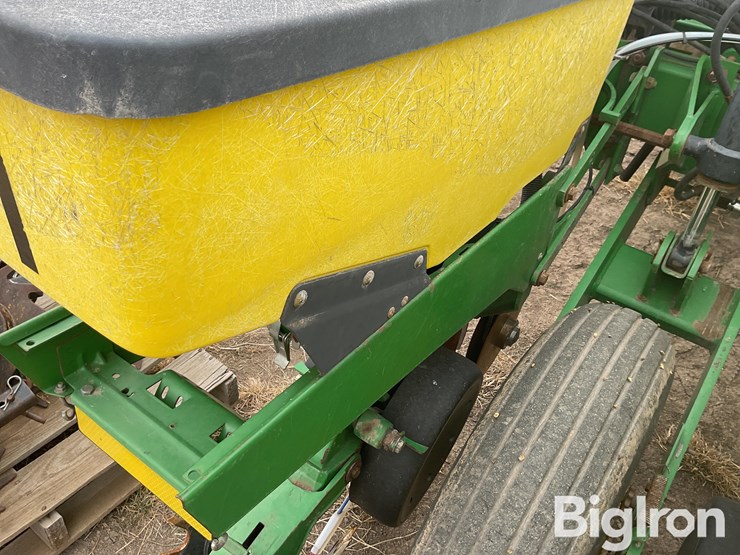 john-deere-1770-image-18