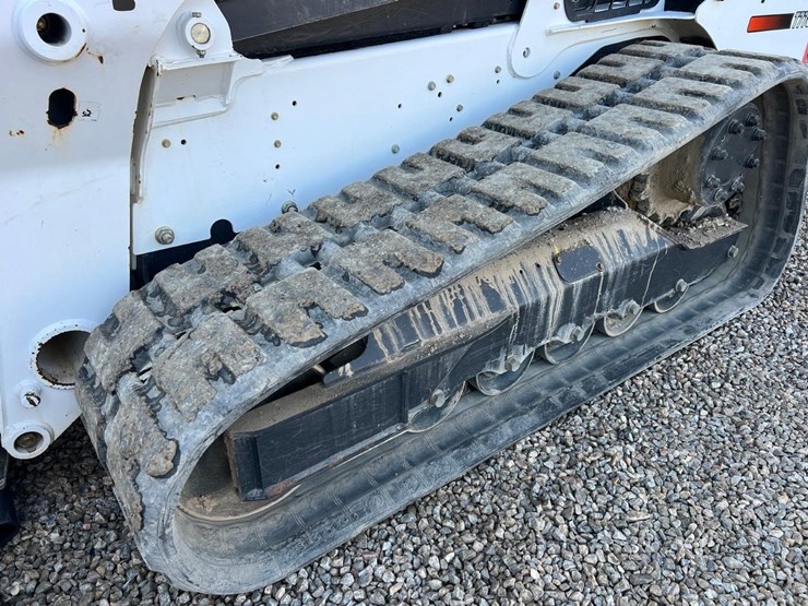 2016-bobcat-t770-image-13