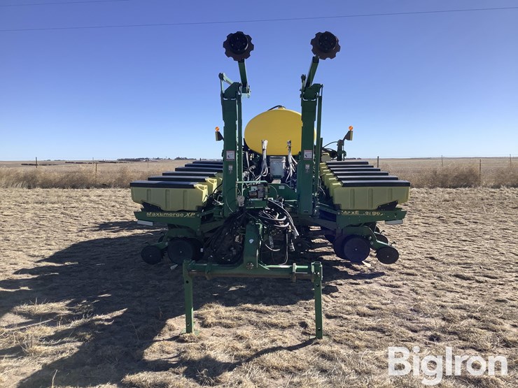 john-deere-1770-image-2