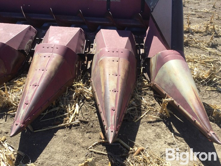 case-ih-1083-image-11