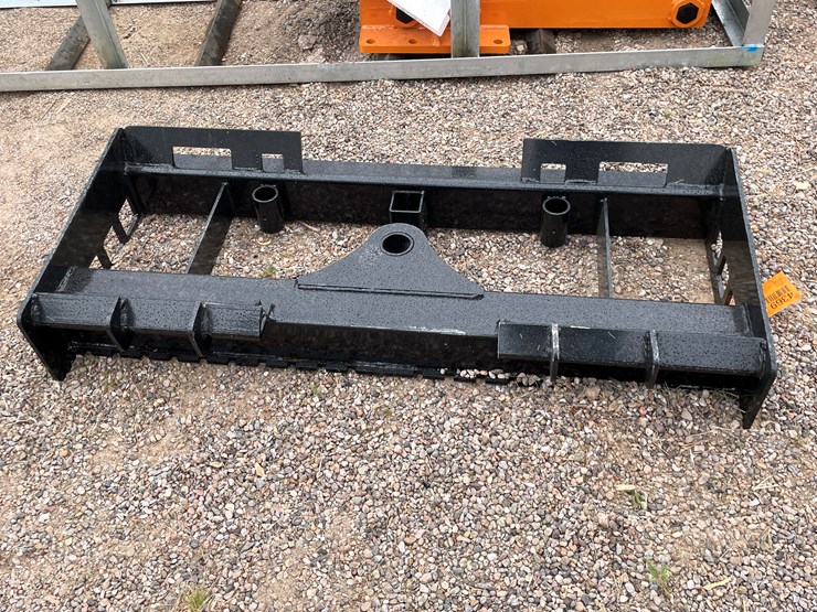 #4369-•-unused-2026-wolverine-pallet-fork-frame-attachment-image-1
